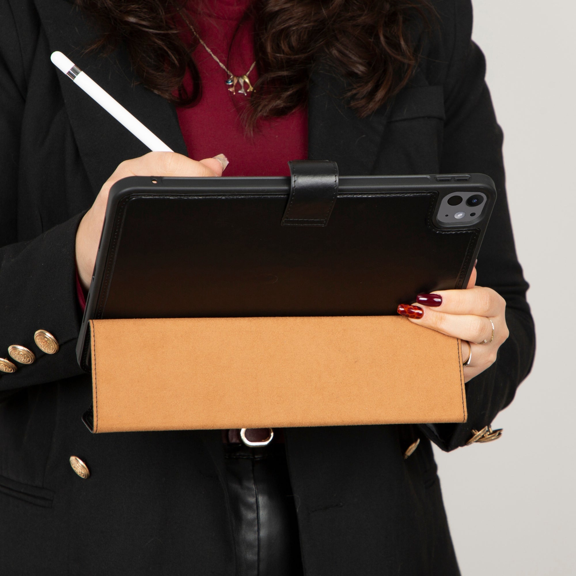 Worland Leather Case for iPad Pro 11-inch (M4)